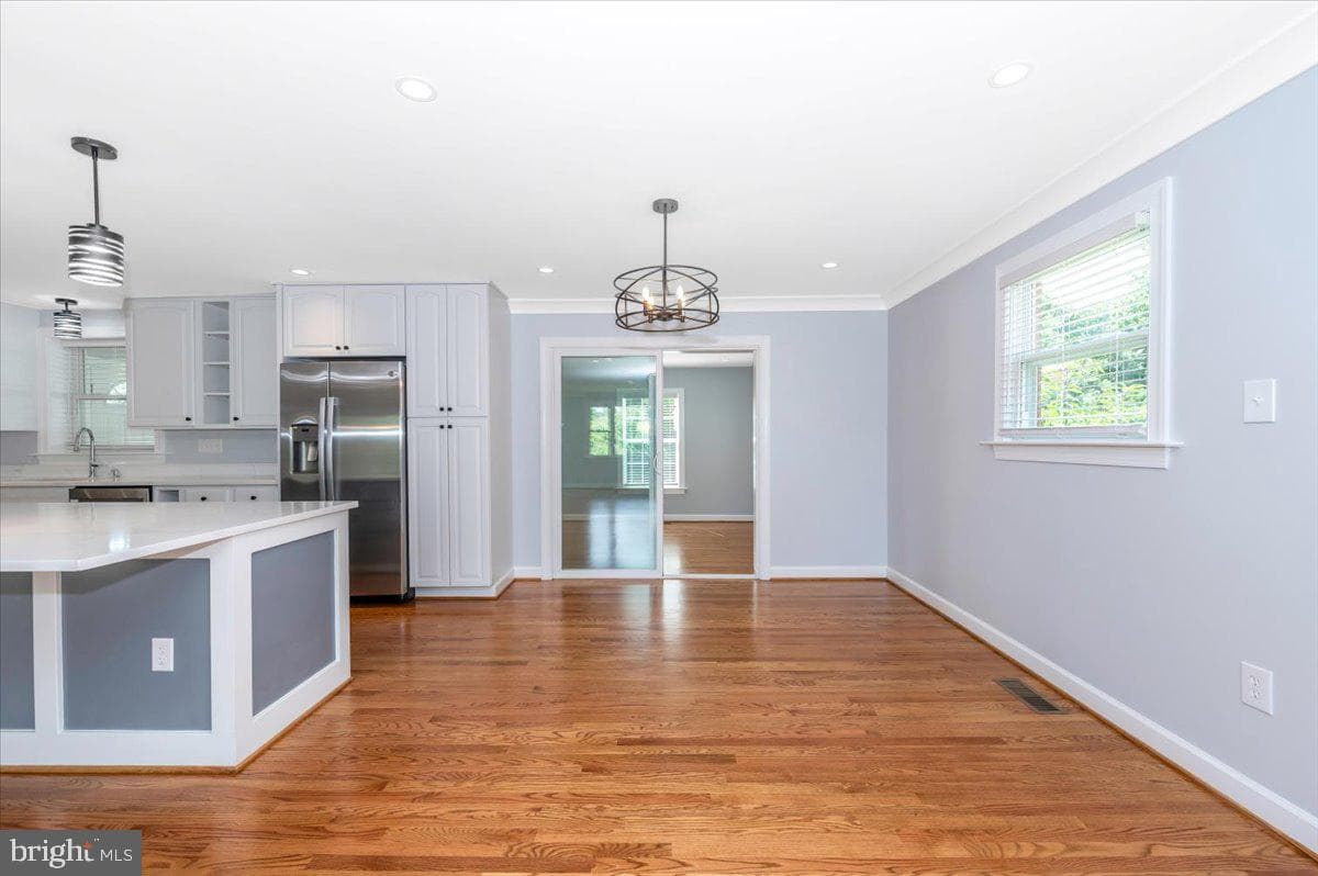 5606 Lansing Drive photo 11
