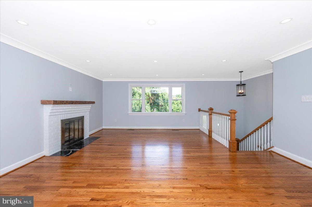 5606 Lansing Drive photo 14
