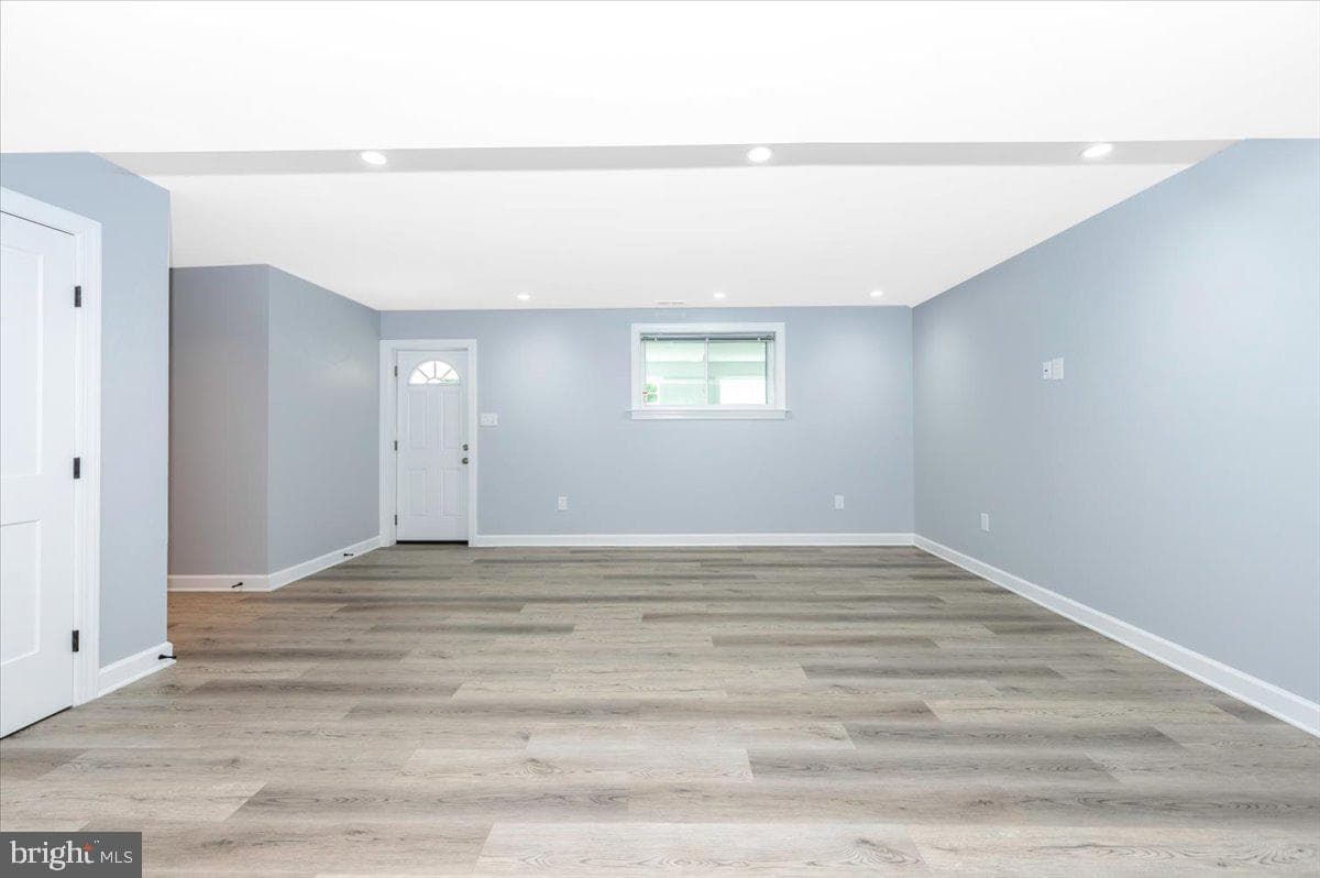 5606 Lansing Drive photo 37