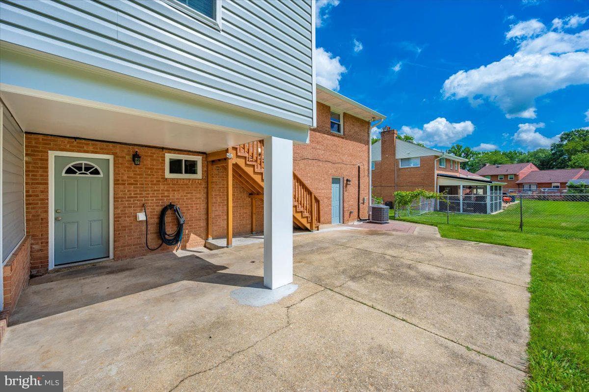 5606 Lansing Drive photo 55