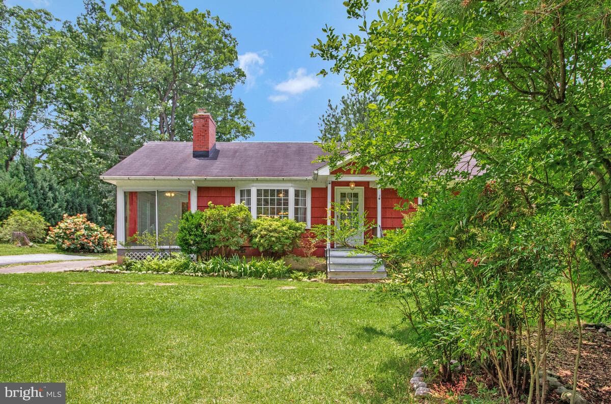 4901 Denim Road photo 2