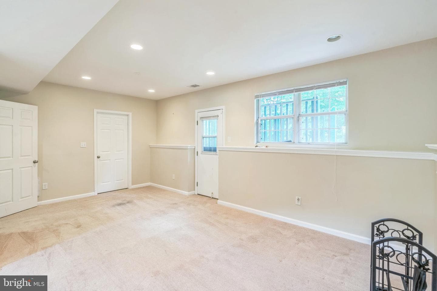8700 Mount Clair Court photo 27