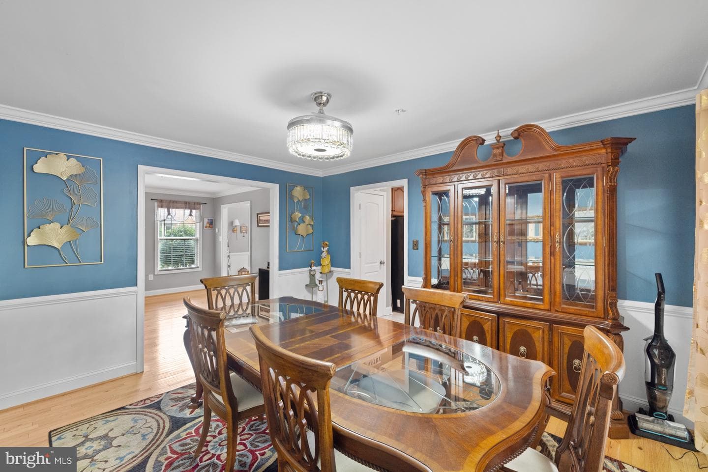 8907 Doris Drive photo 14