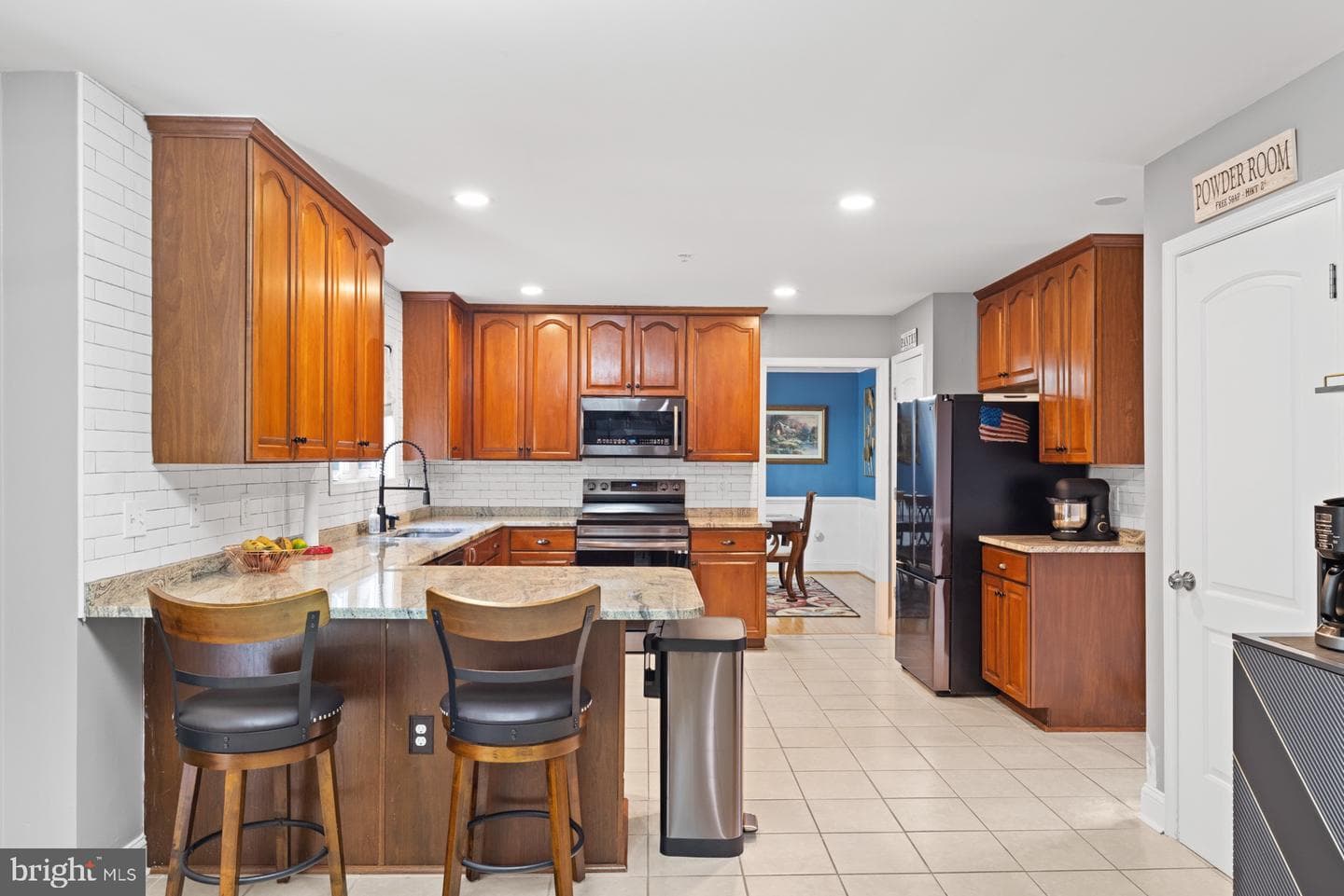 8907 Doris Drive photo 17