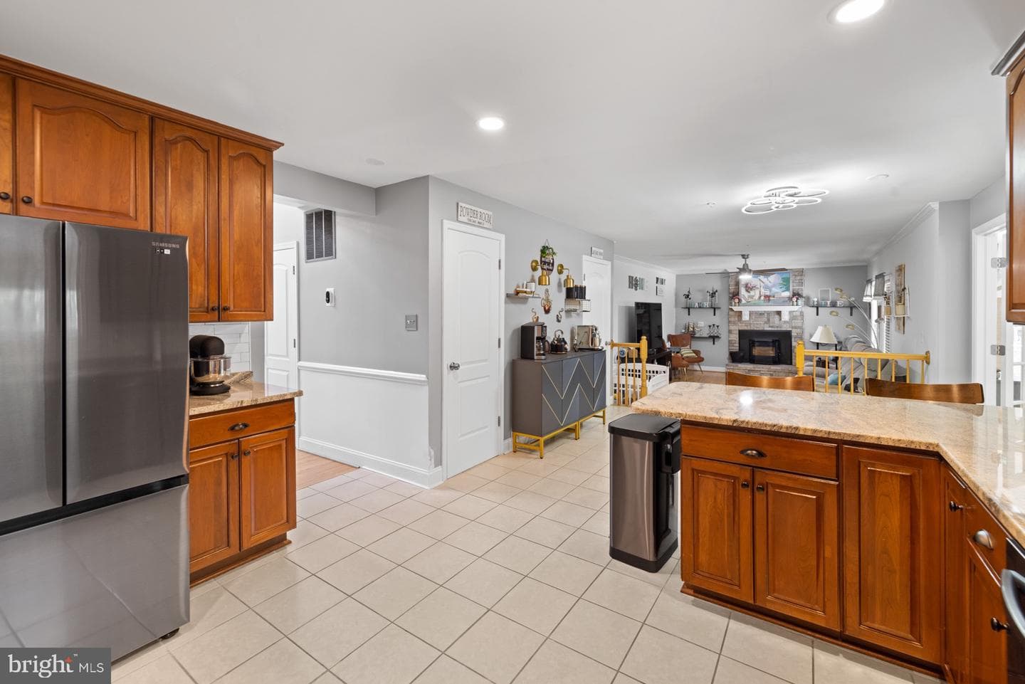 8907 Doris Drive photo 20