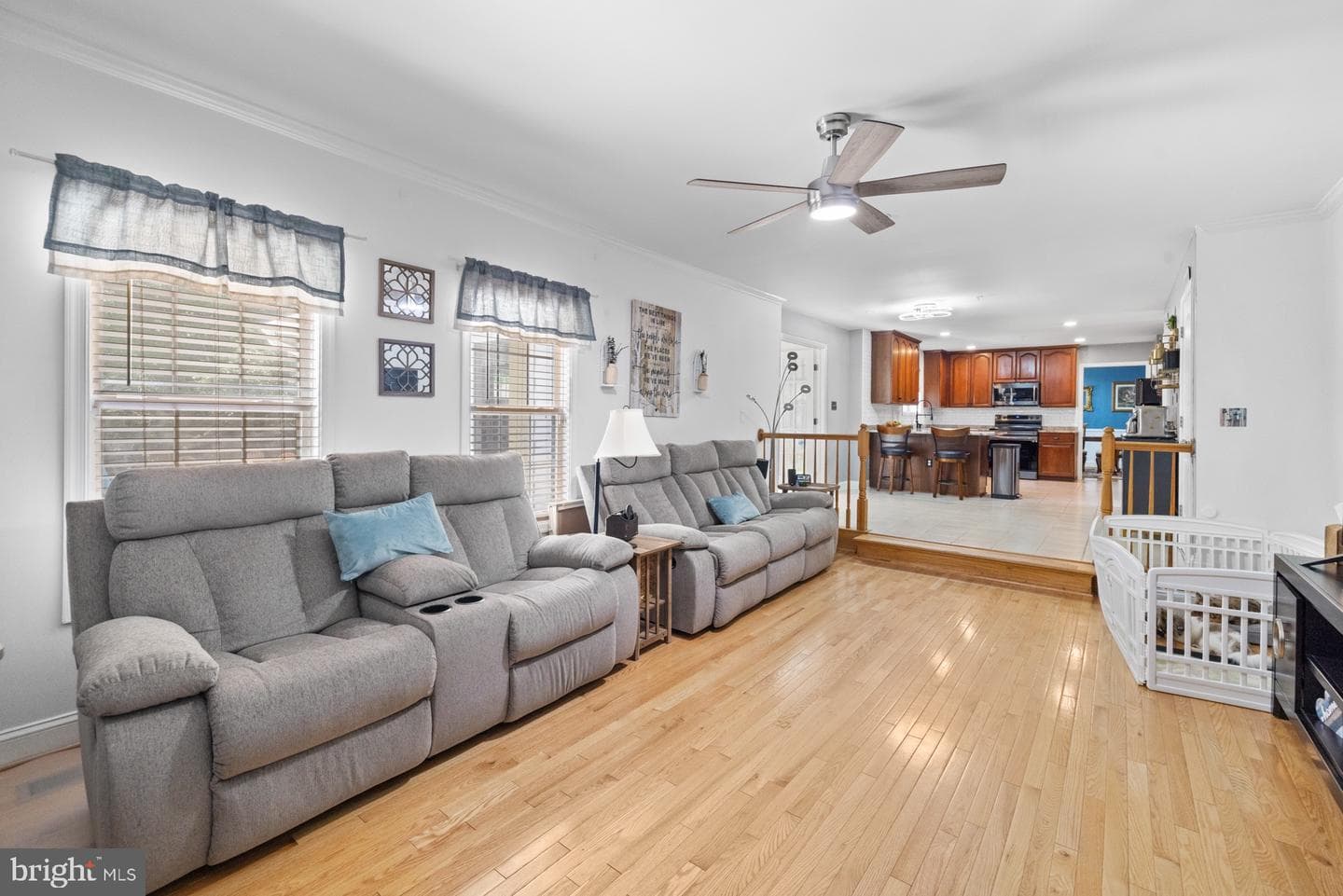 8907 Doris Drive photo 24
