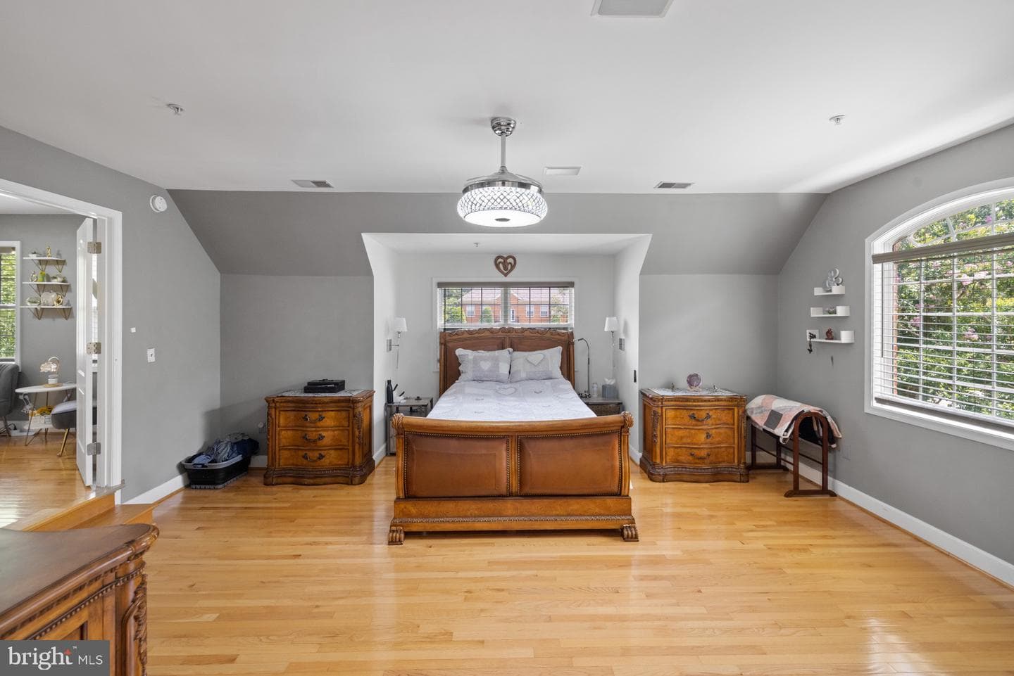 8907 Doris Drive photo 33