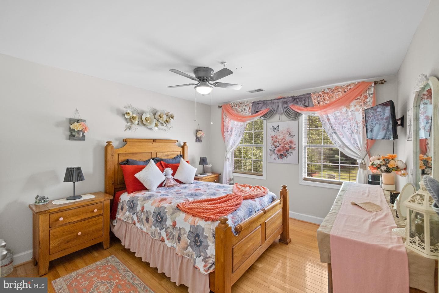 8907 Doris Drive photo 45