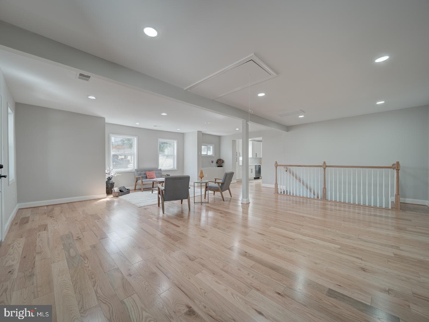 1501 Pine Grove photo 11
