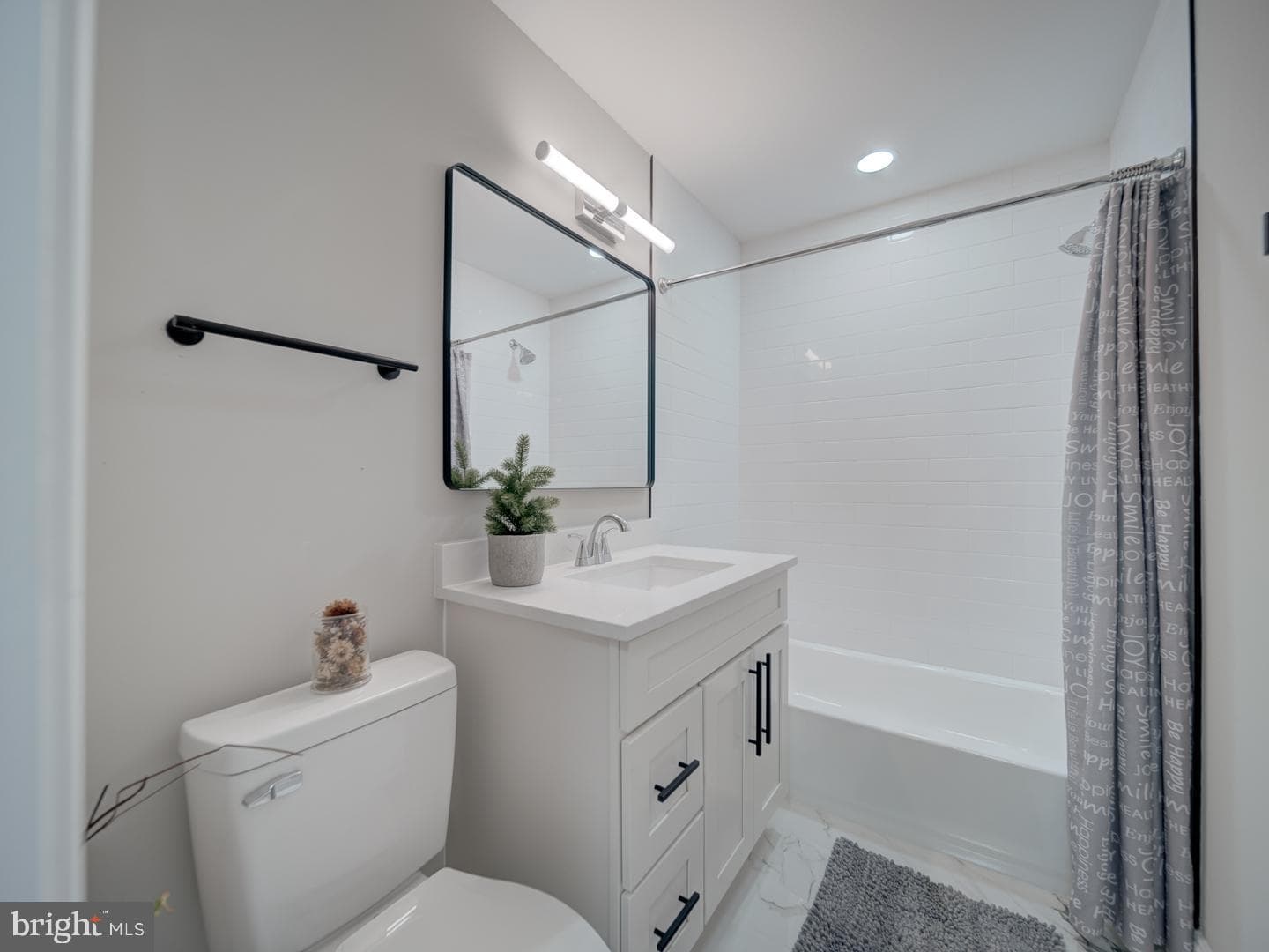 1501 Pine Grove photo 20