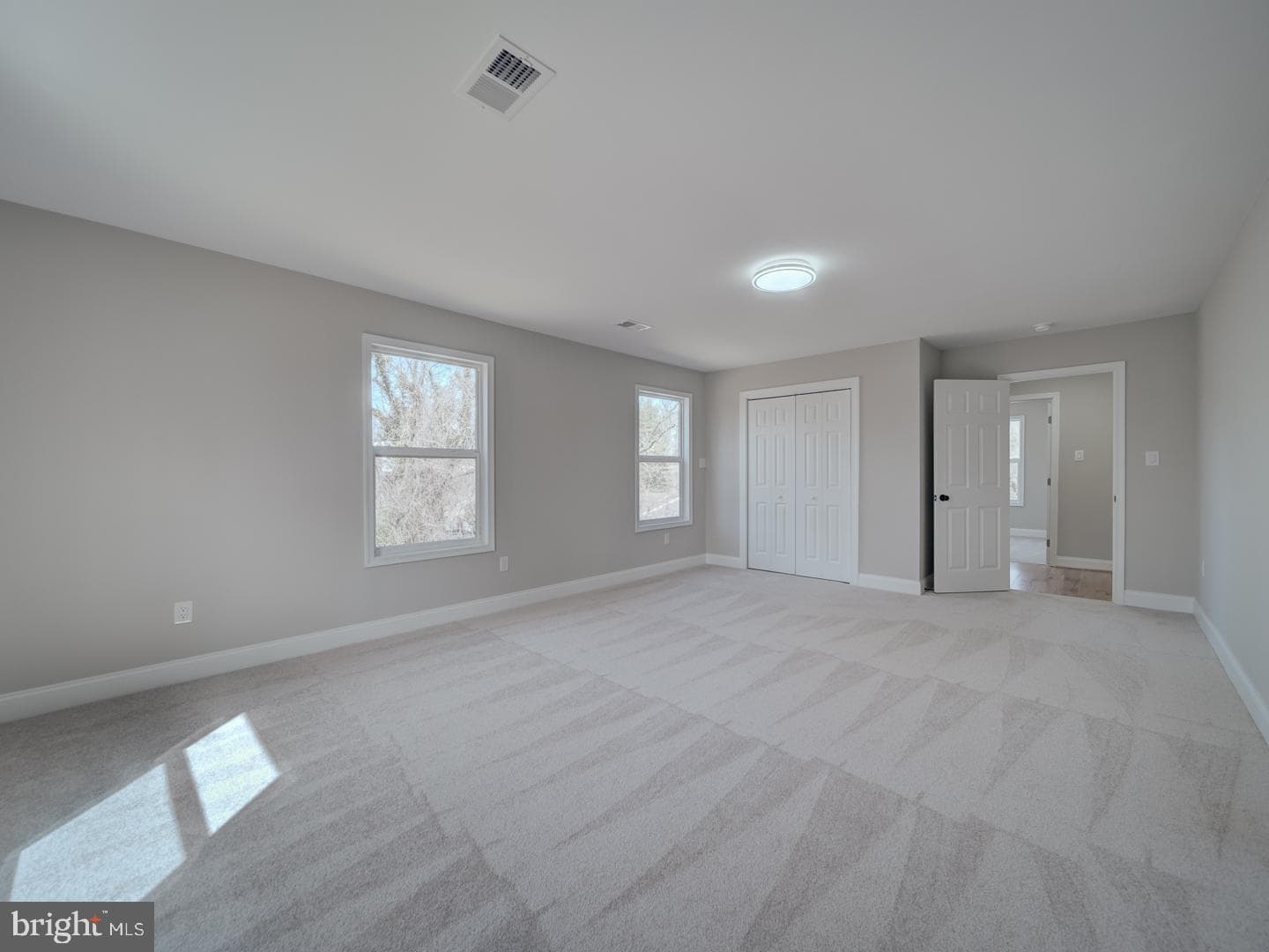 1501 Pine Grove photo 36