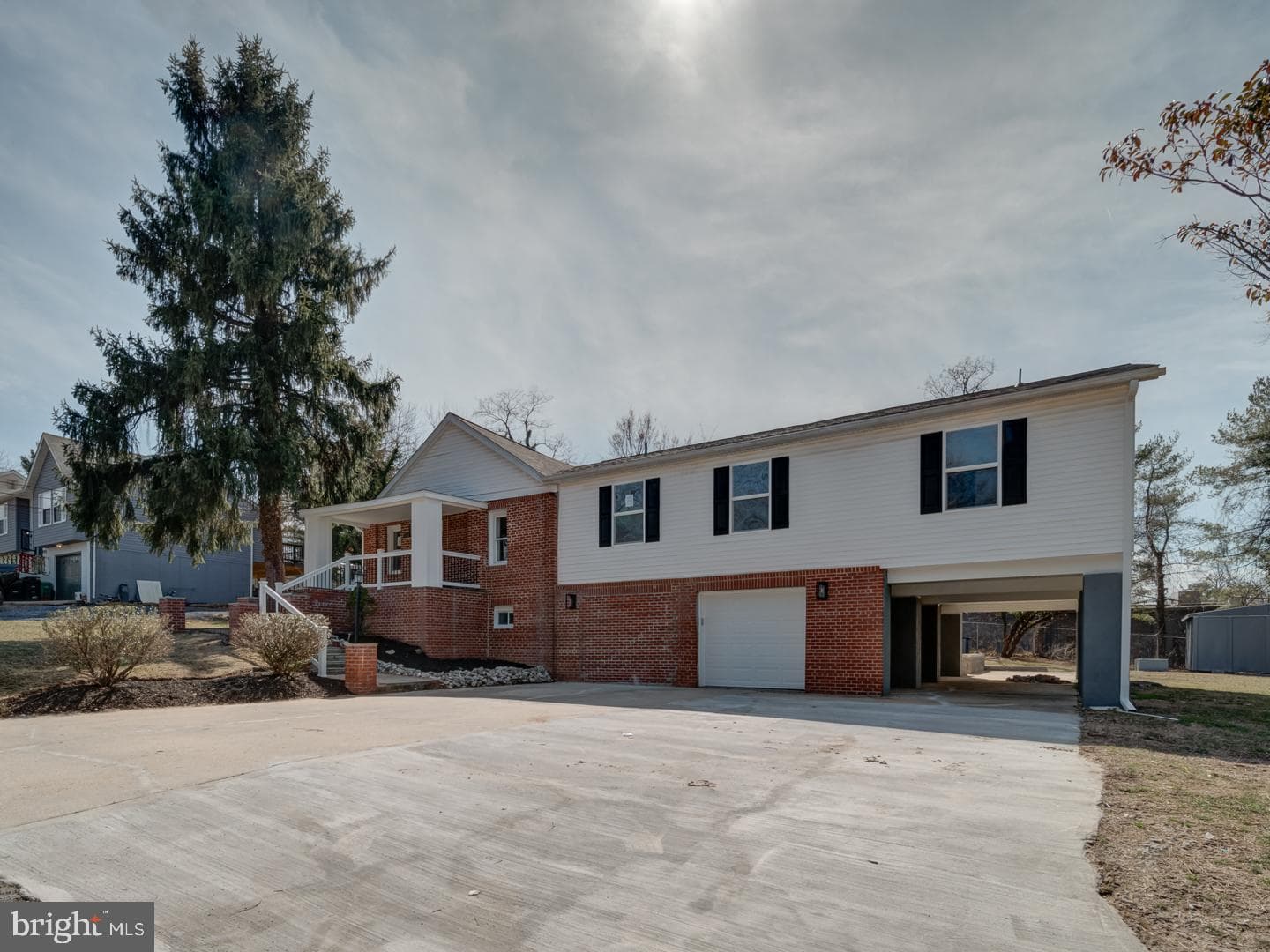 1501 Pine Grove photo 5