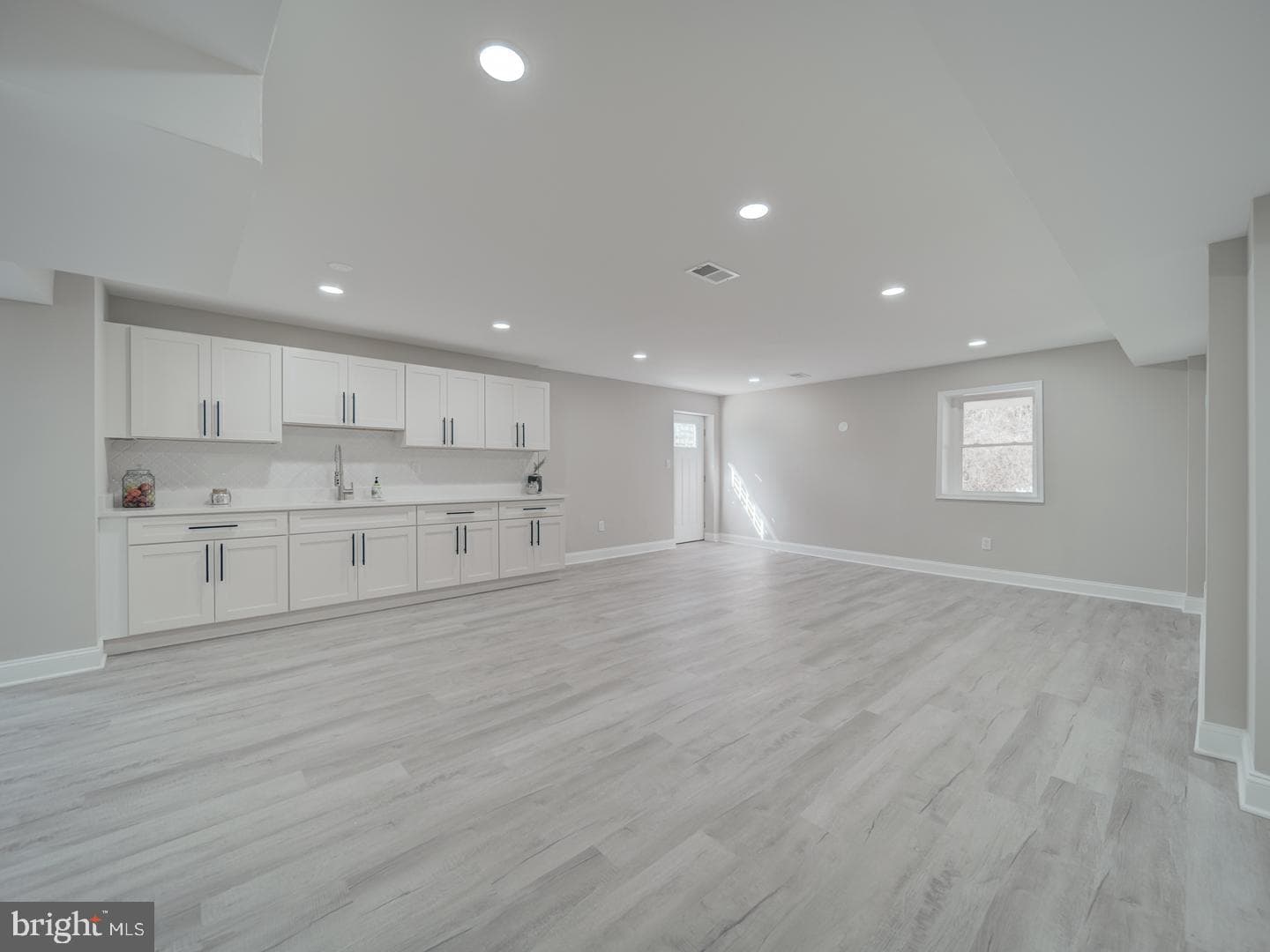 1501 Pine Grove photo 73