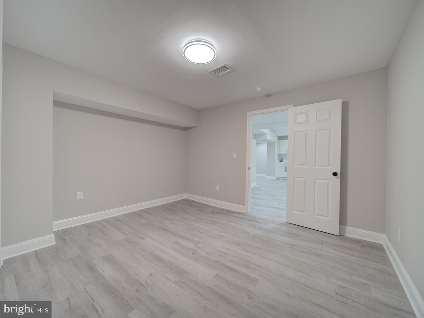 1501 Pine Grove photo 89