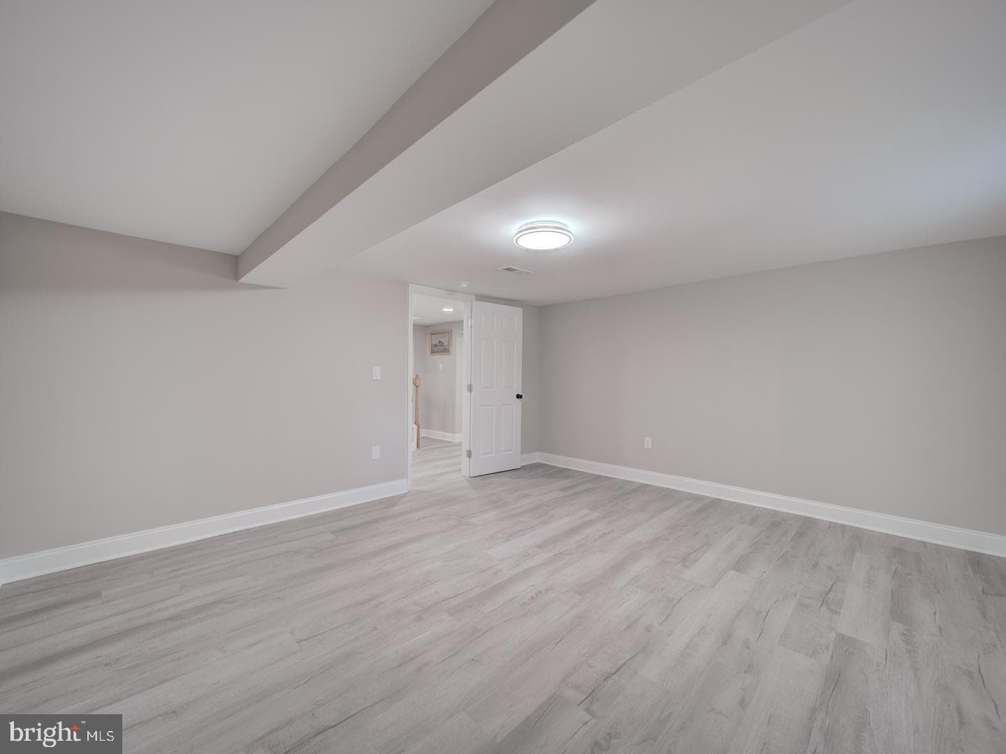 1501 Pine Grove photo 94