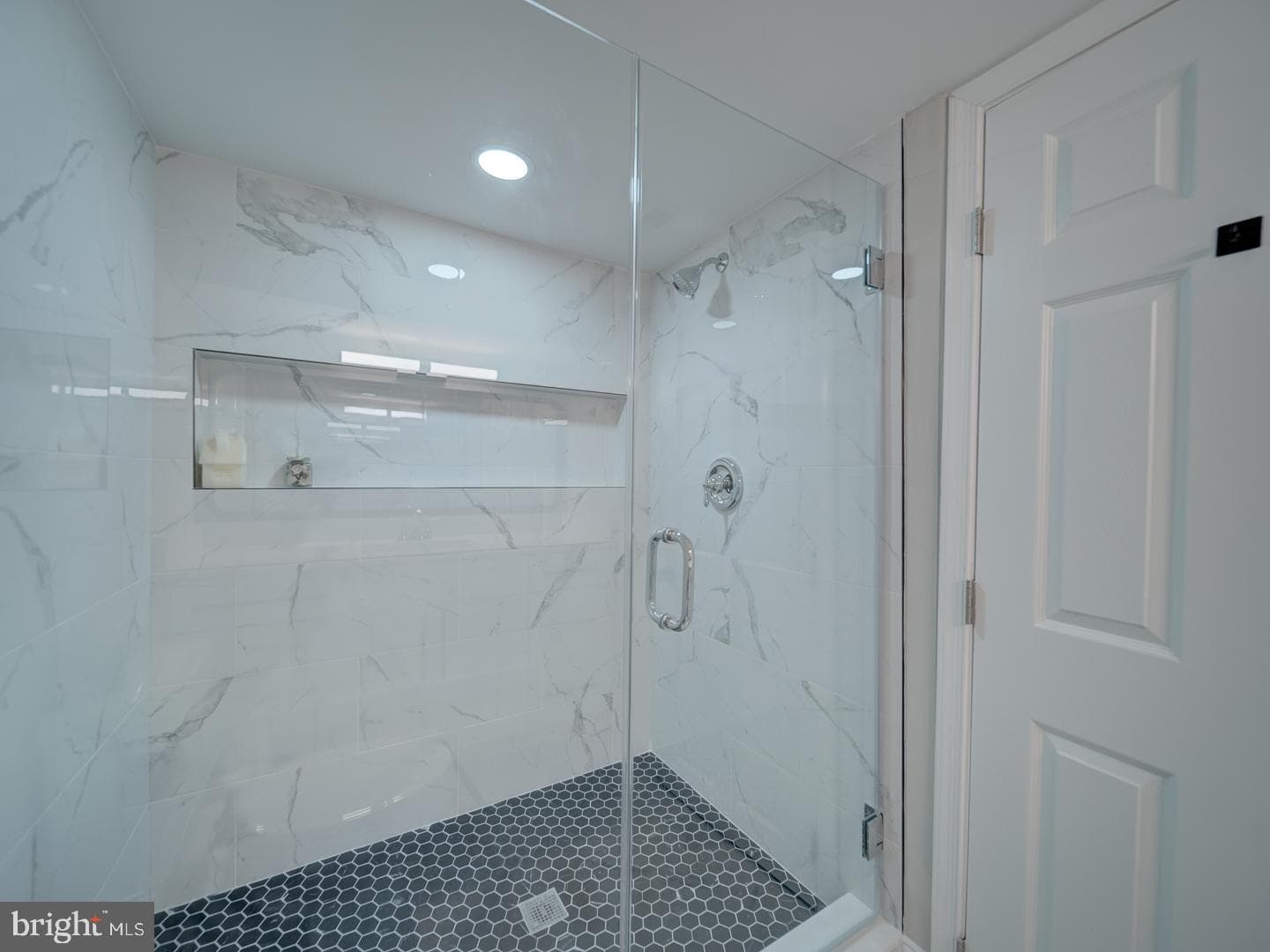 1501 Pine Grove photo 96