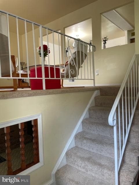 6111 Bradley Lane photo 3