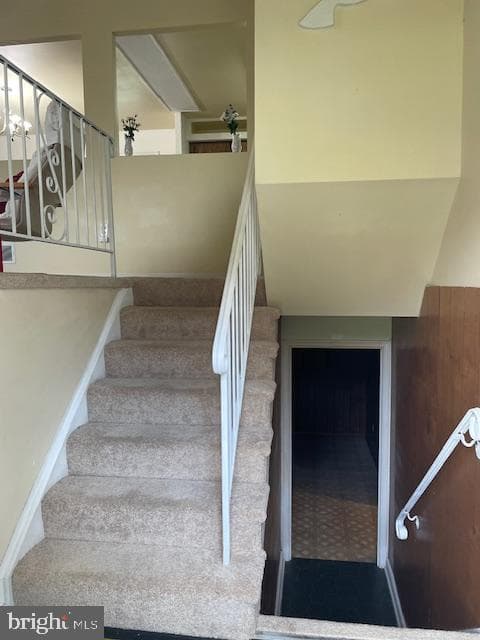 6111 Bradley Lane photo 4