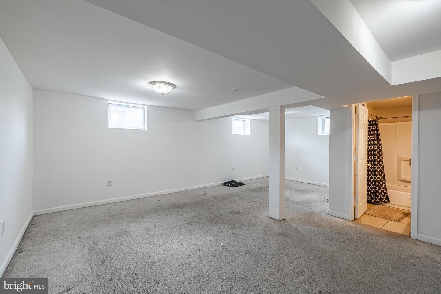 6100 Elder Street photo 11