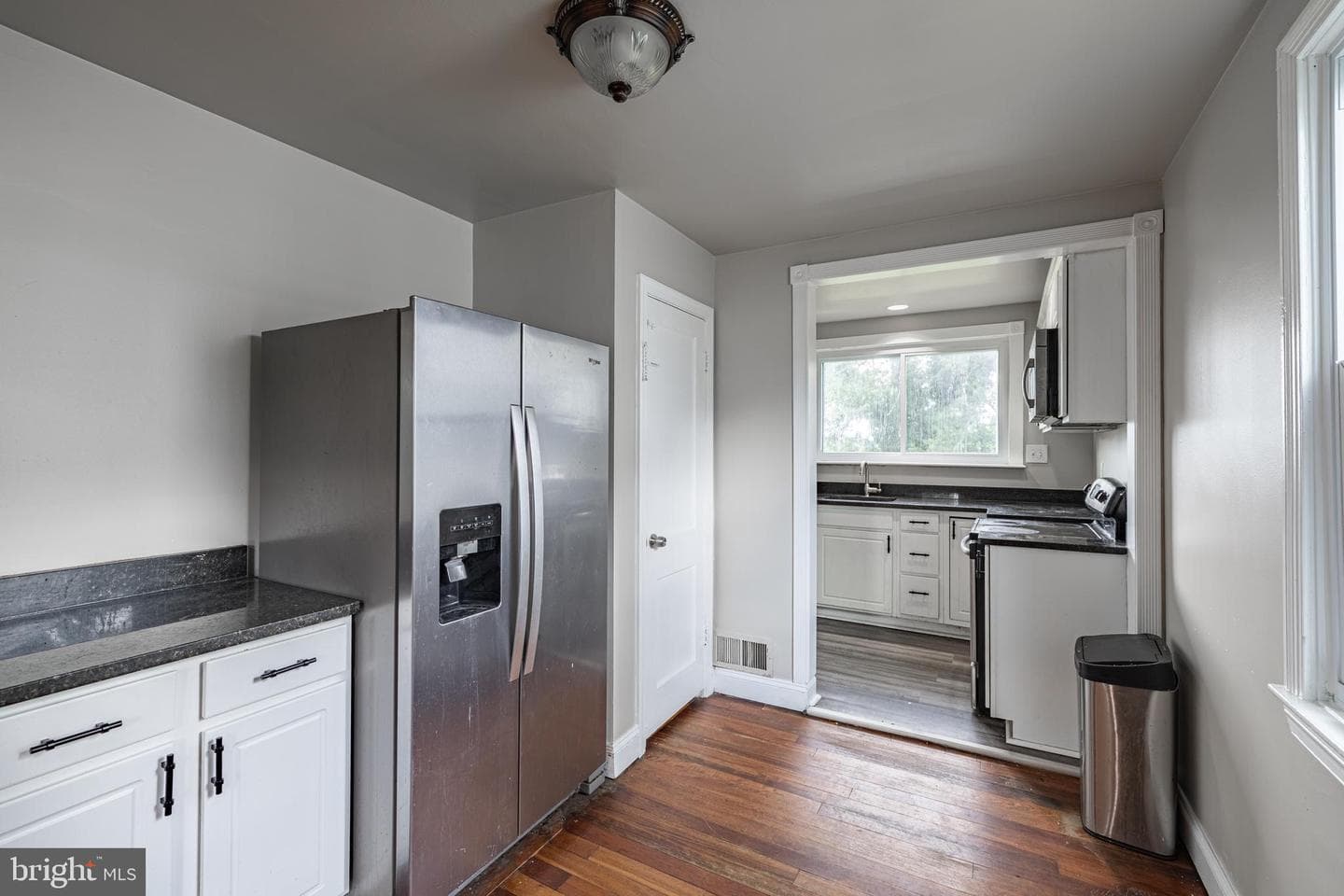 6100 Elder Street photo 4
