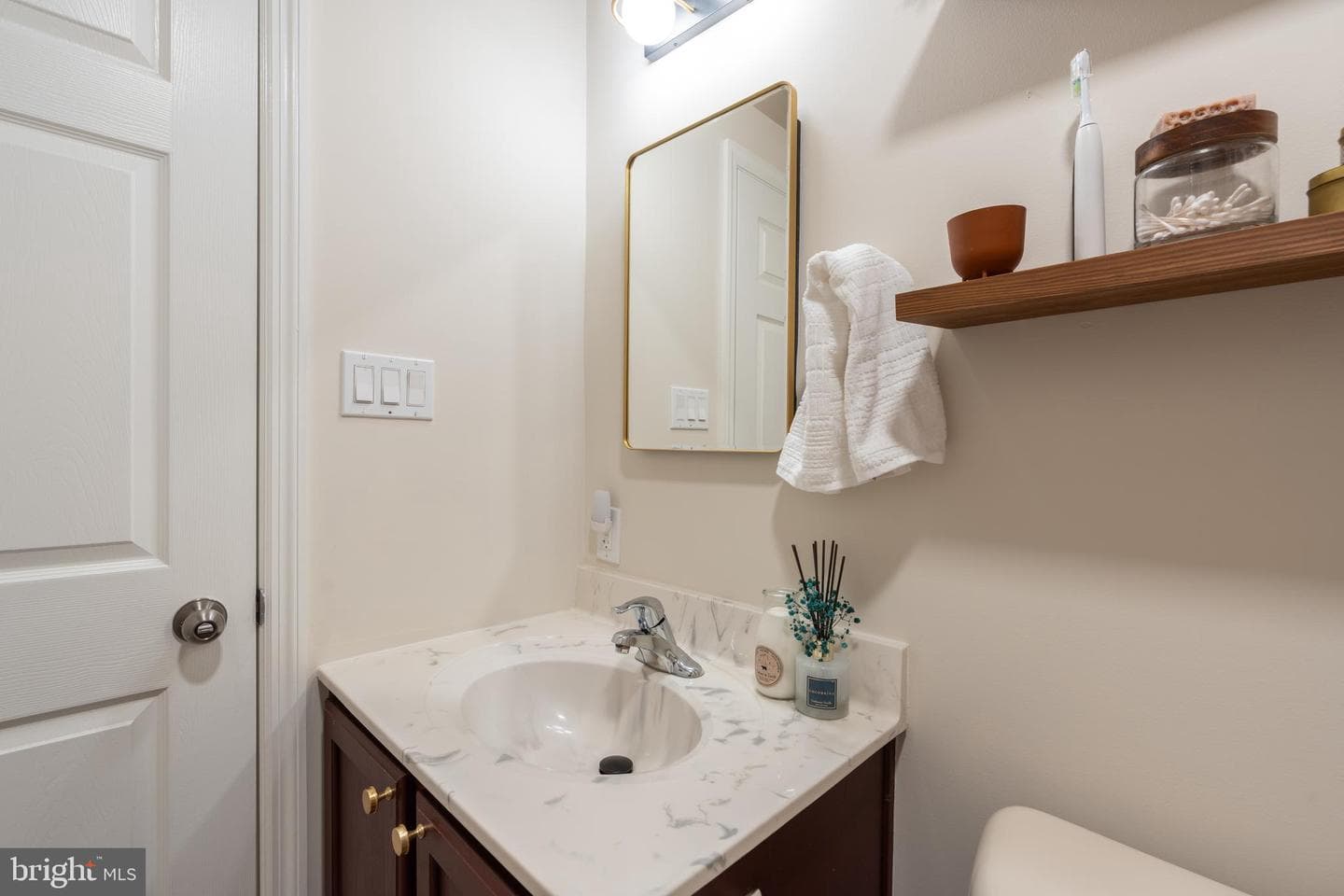 4011 37th Street photo 13