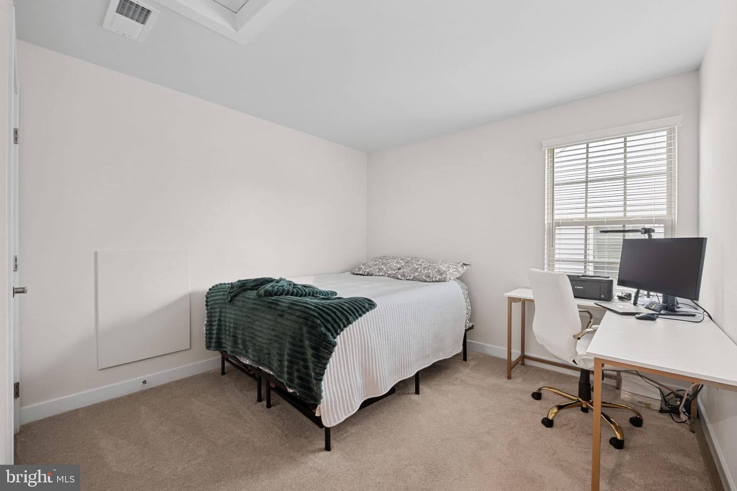 14905 Townshend Terrace Avenue photo 28
