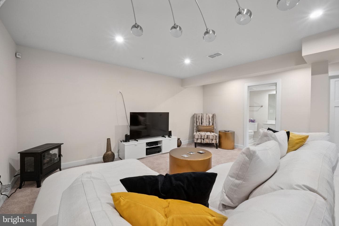 14905 Townshend Terrace Avenue photo 31