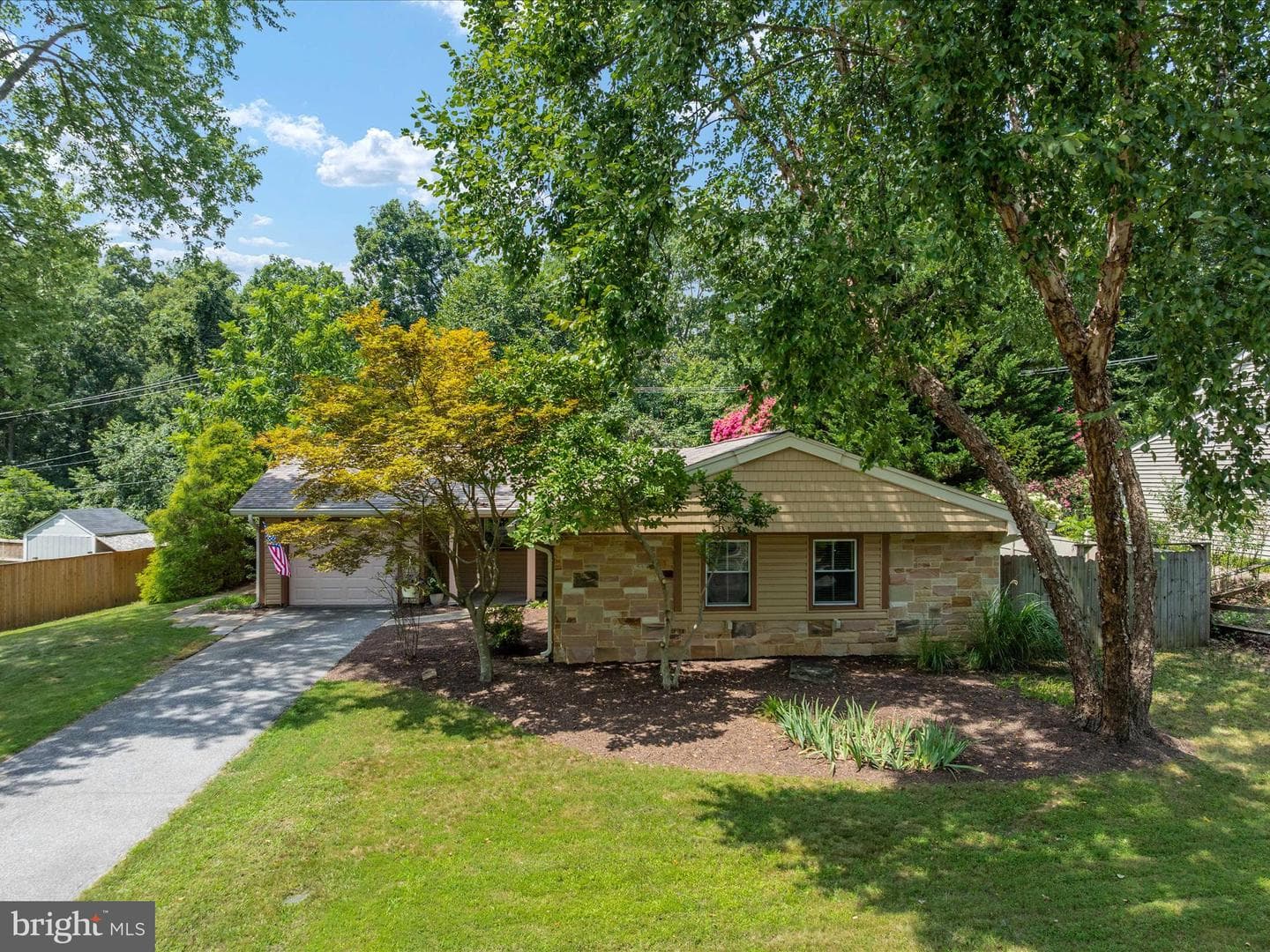 3912 Wakefield Lane photo 3