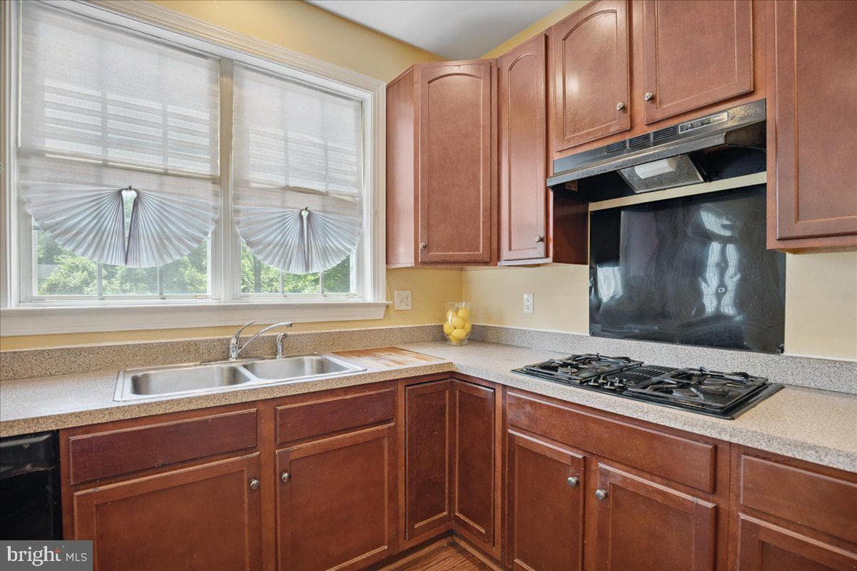 12401 Annes Prospect Drive photo 35