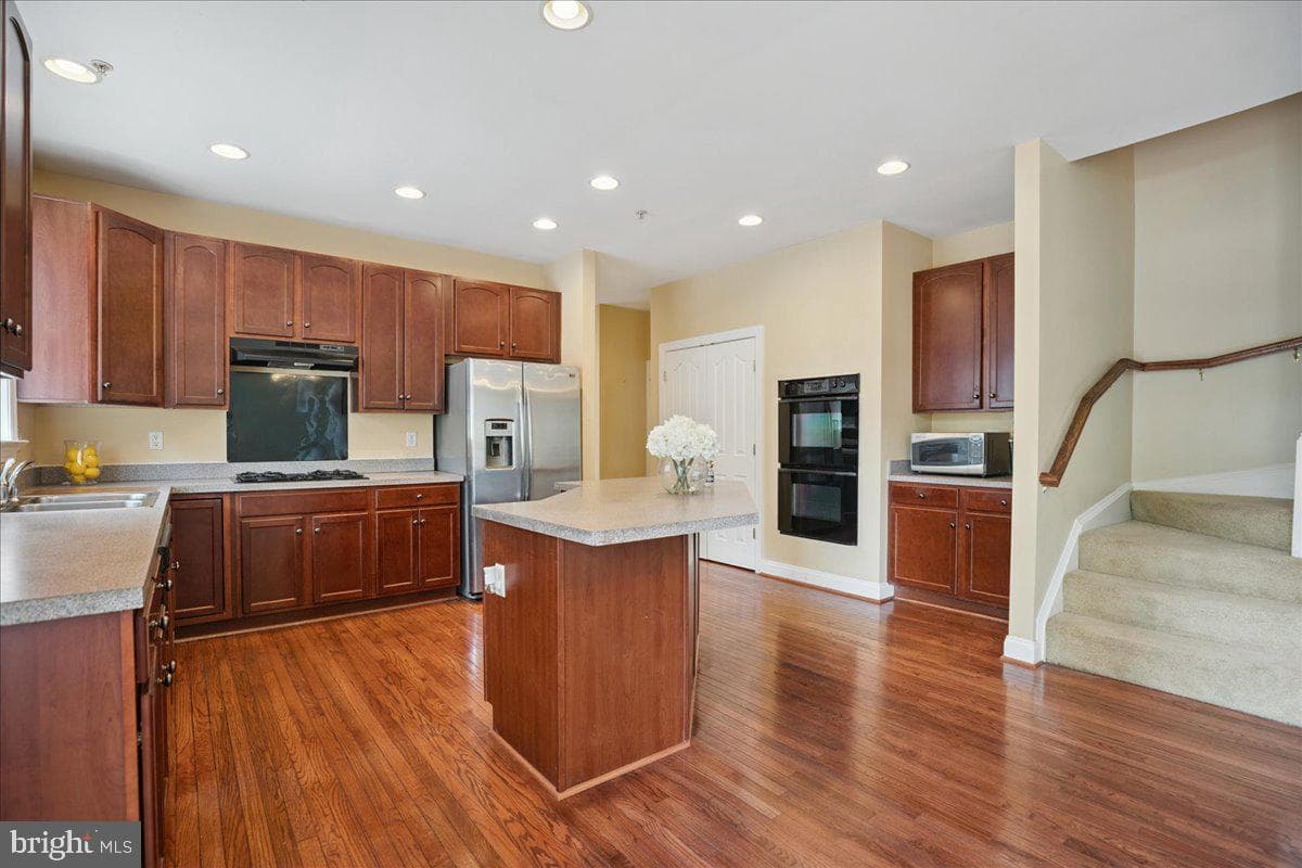 12401 Annes Prospect Drive photo 36