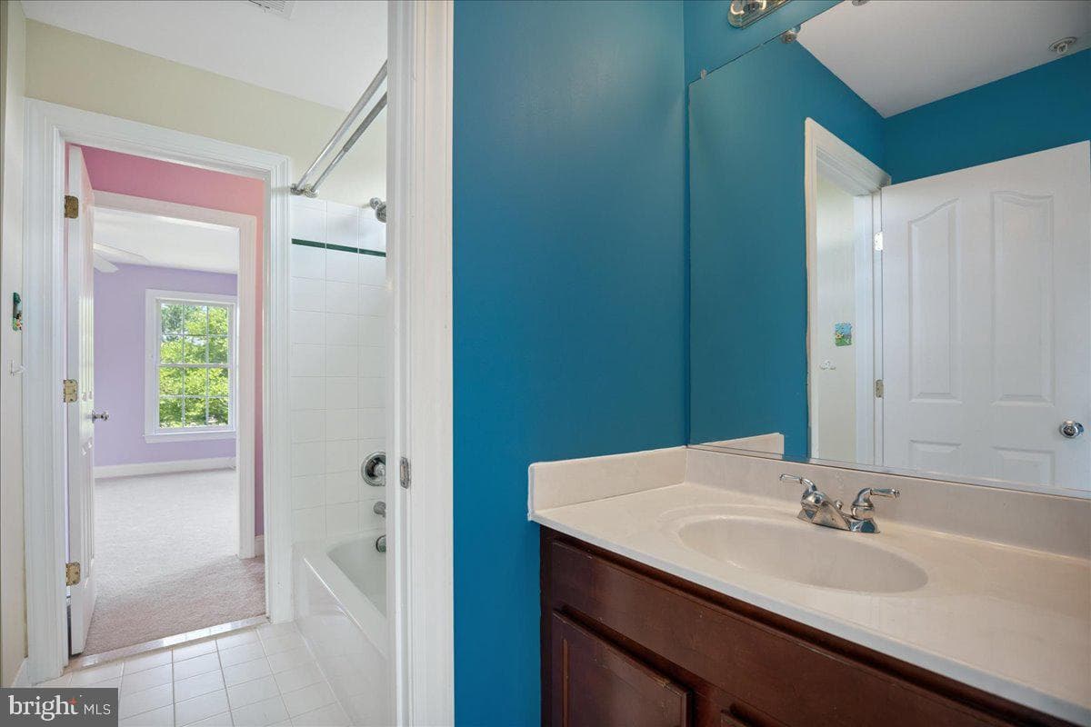 12401 Annes Prospect Drive photo 57