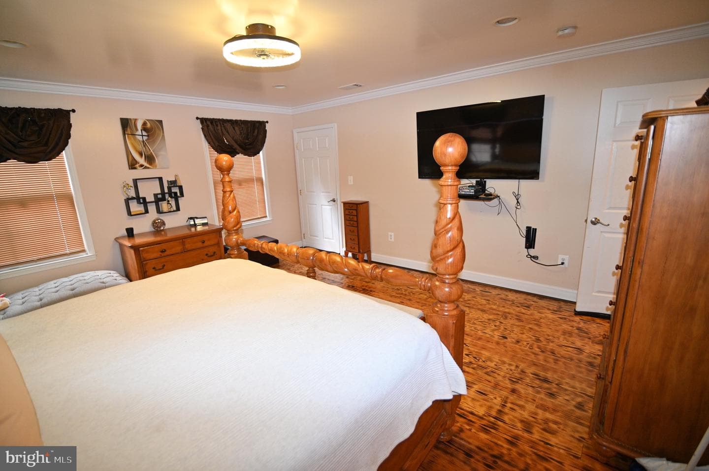3407 Wayneswood Road photo 19