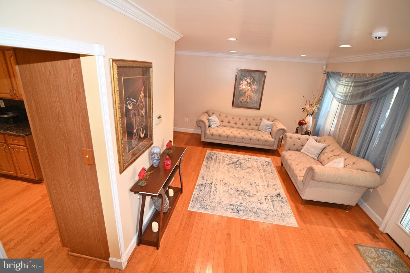 3407 Wayneswood Road photo 3