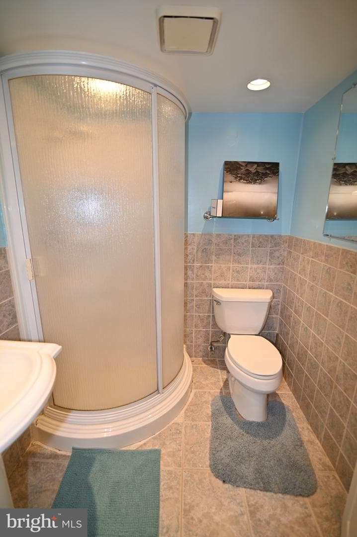 3407 Wayneswood Road photo 55