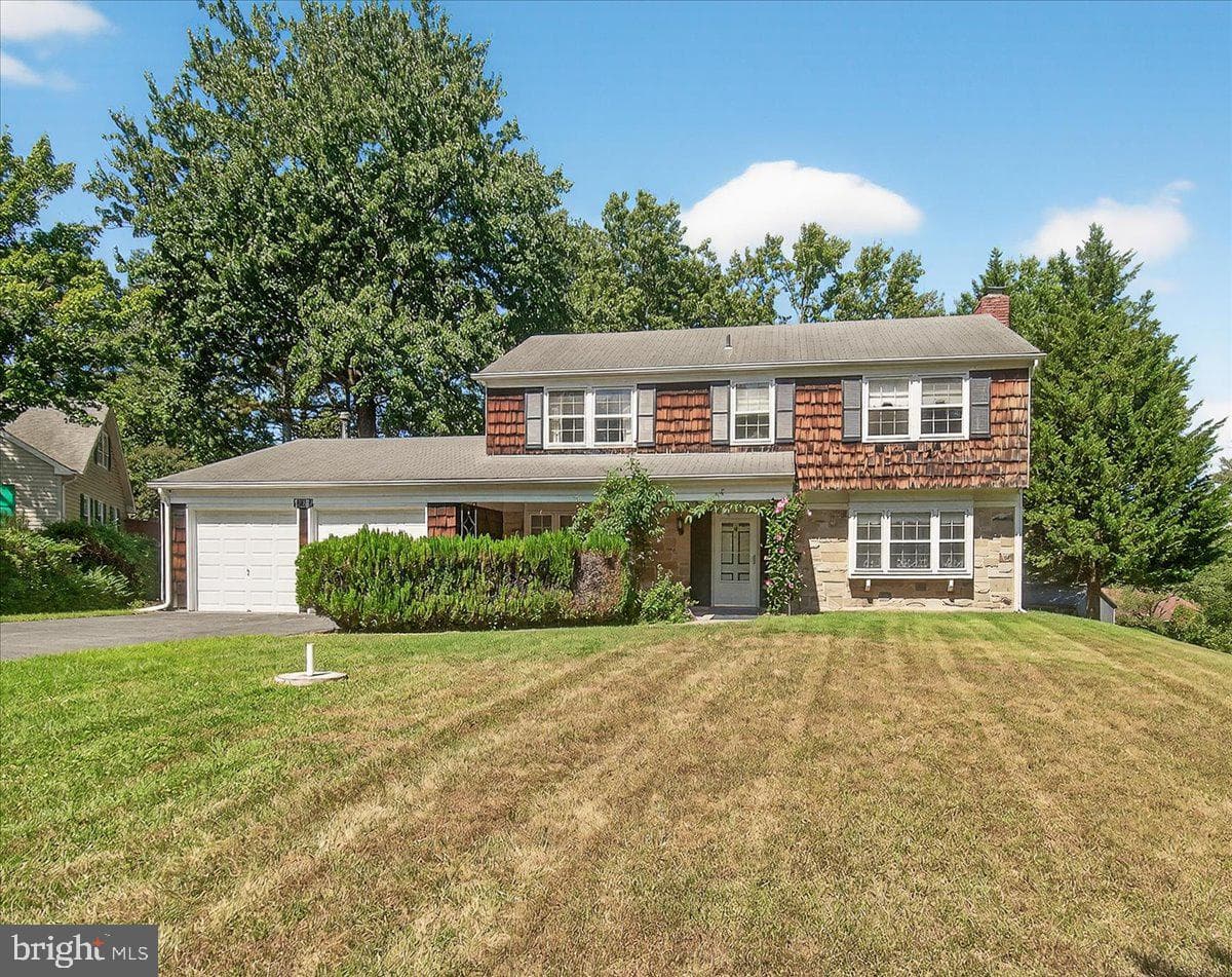 12202 Brittany Place photo 1