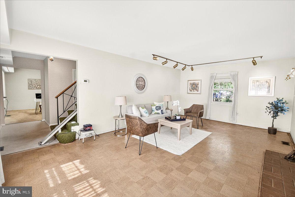 12202 Brittany Place photo 26