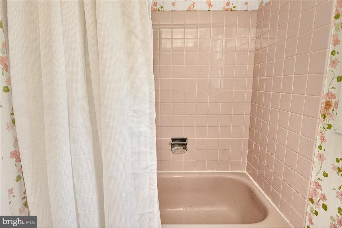12202 Brittany Place photo 29
