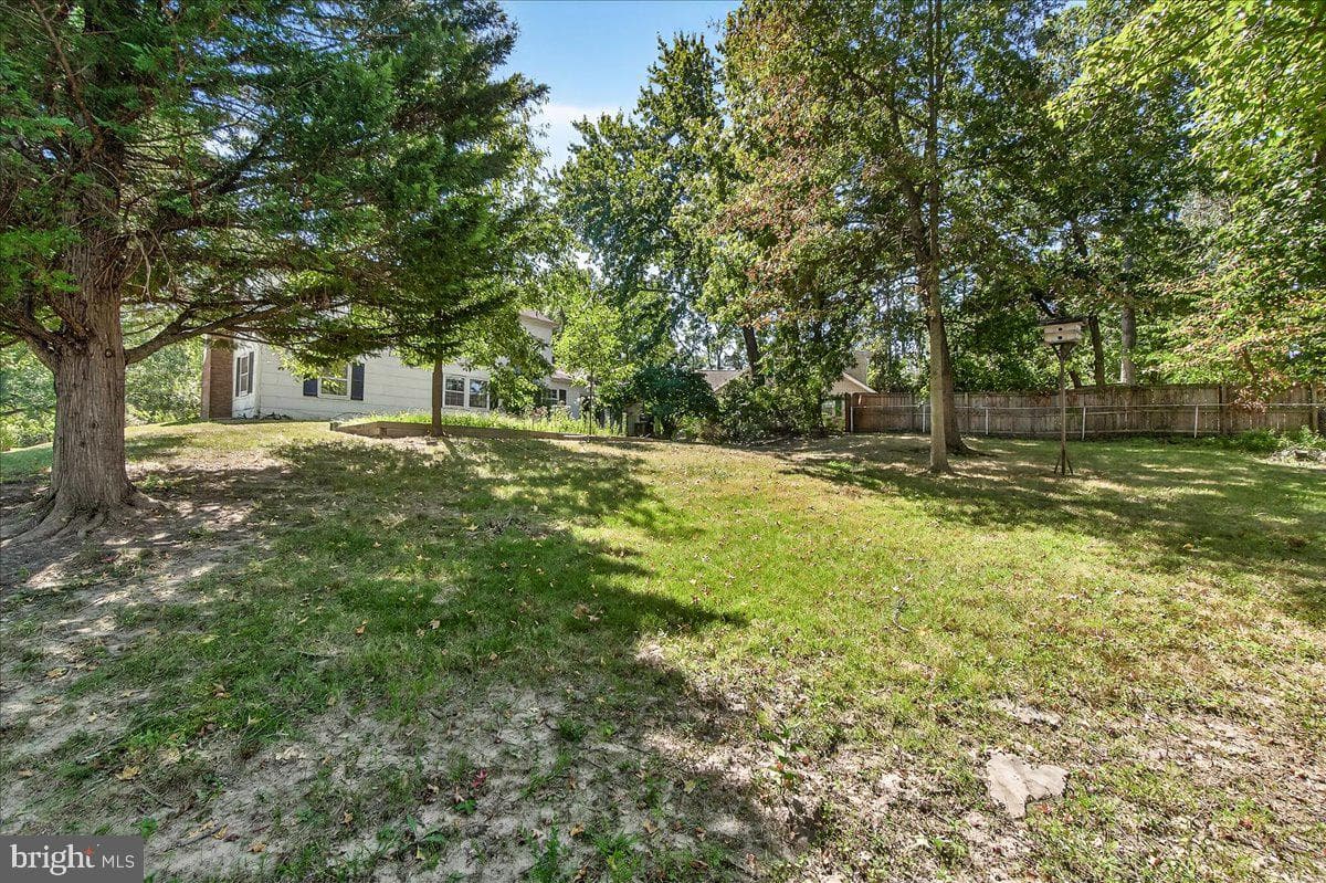 12202 Brittany Place photo 36