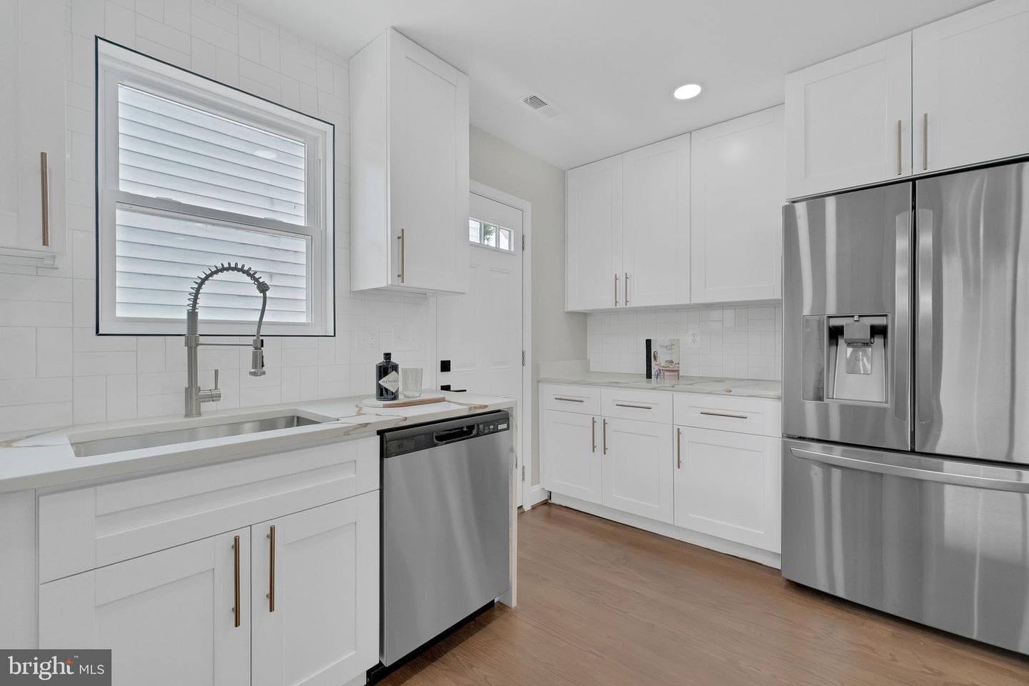 6207 Addison Road photo 14