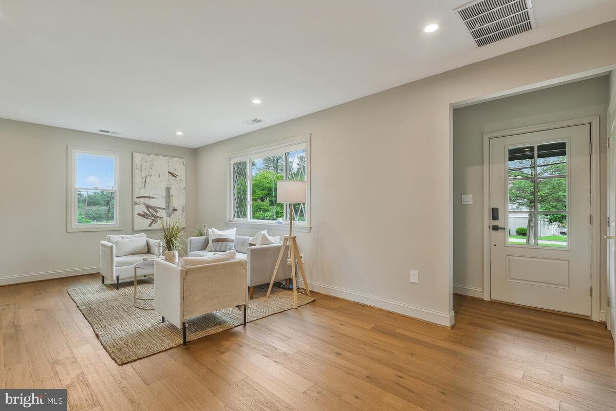 3609 Portal Avenue photo 2