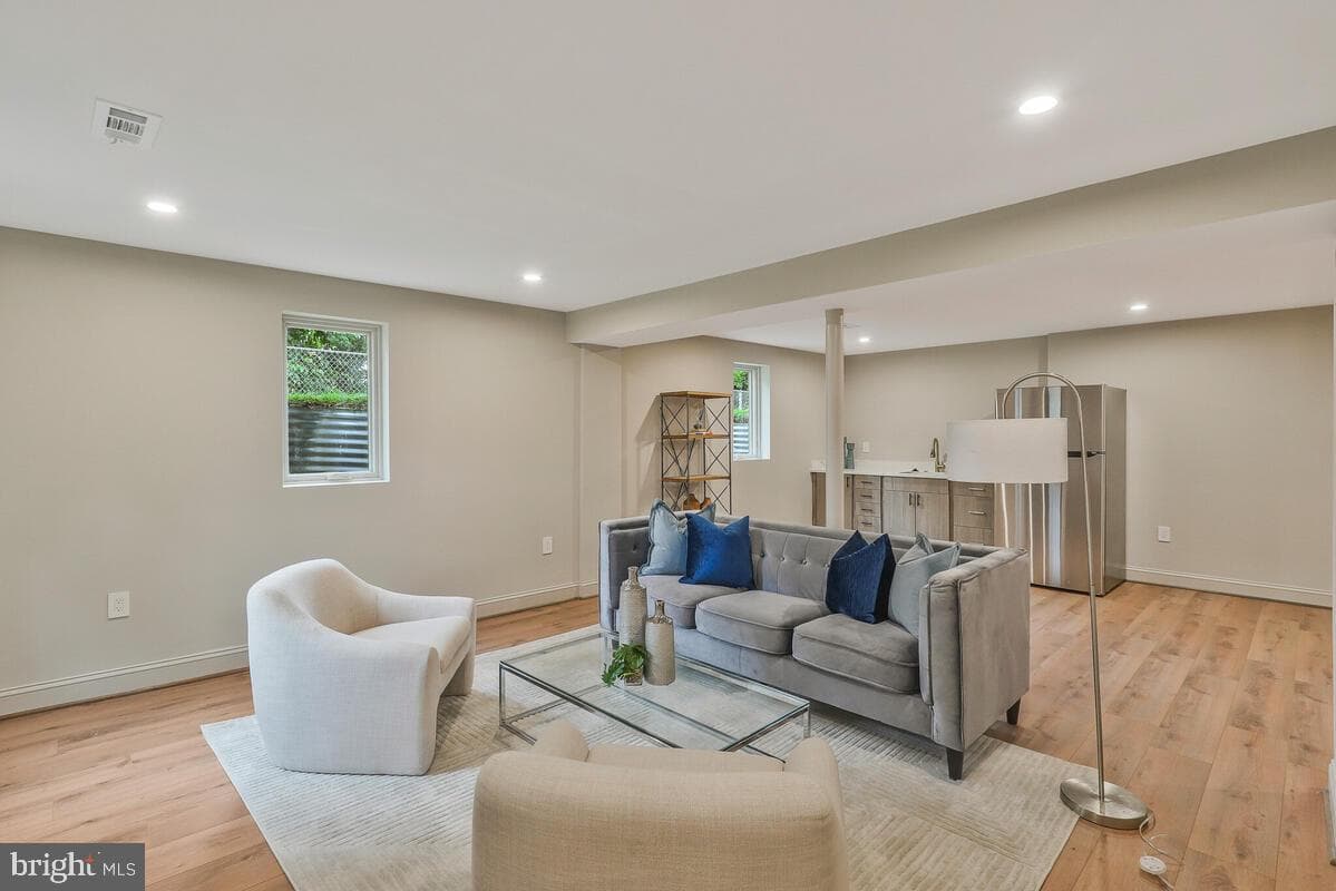 3609 Portal Avenue photo 25