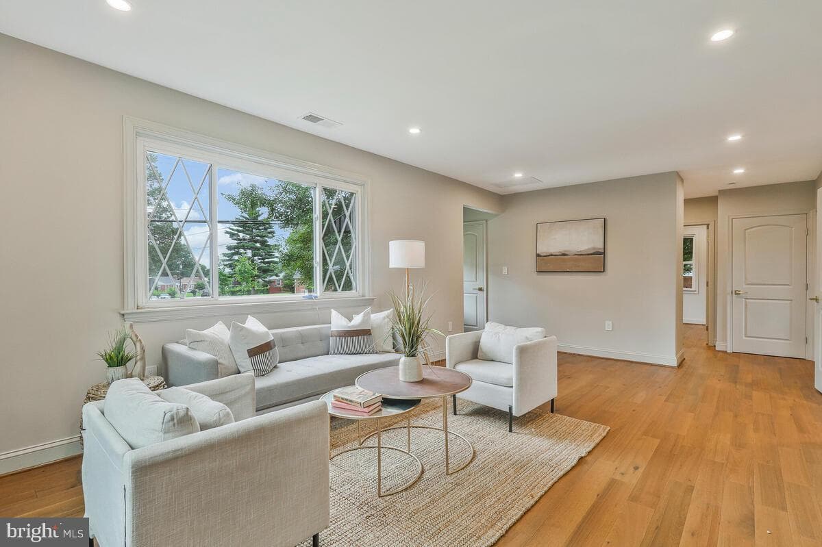3609 Portal Avenue photo 4