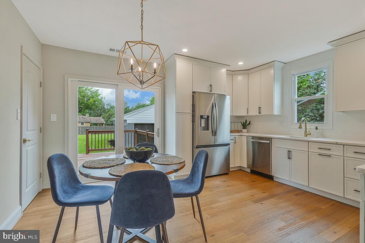 3609 Portal Avenue photo 5