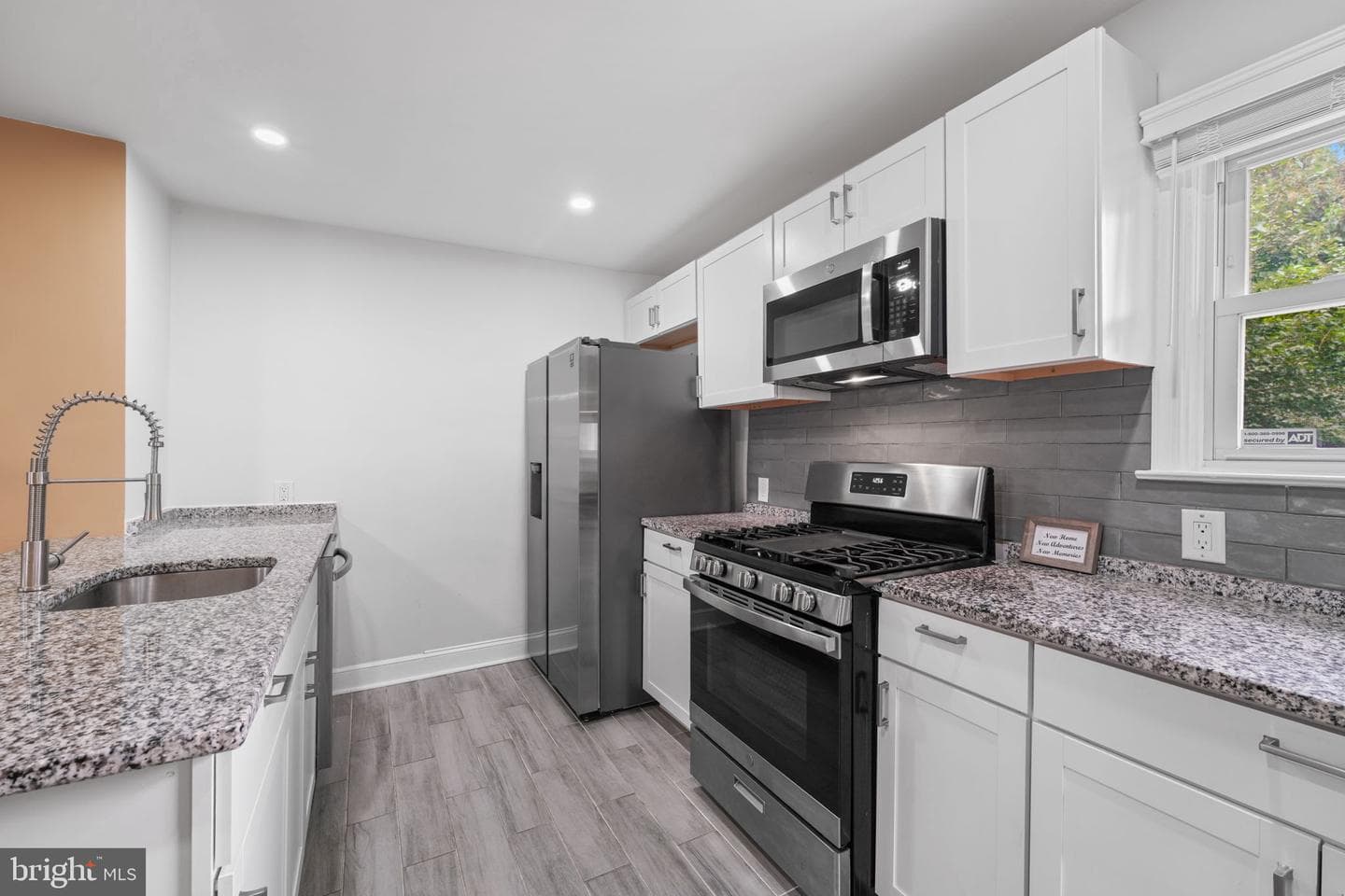 2614 Fort Drive photo 10