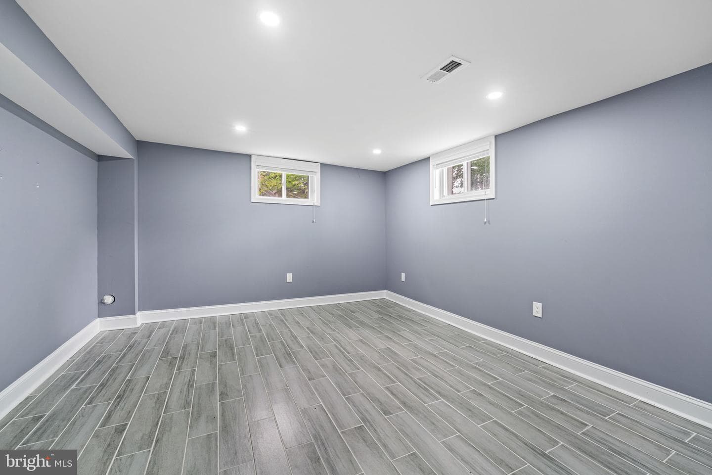 2614 Fort Drive photo 33
