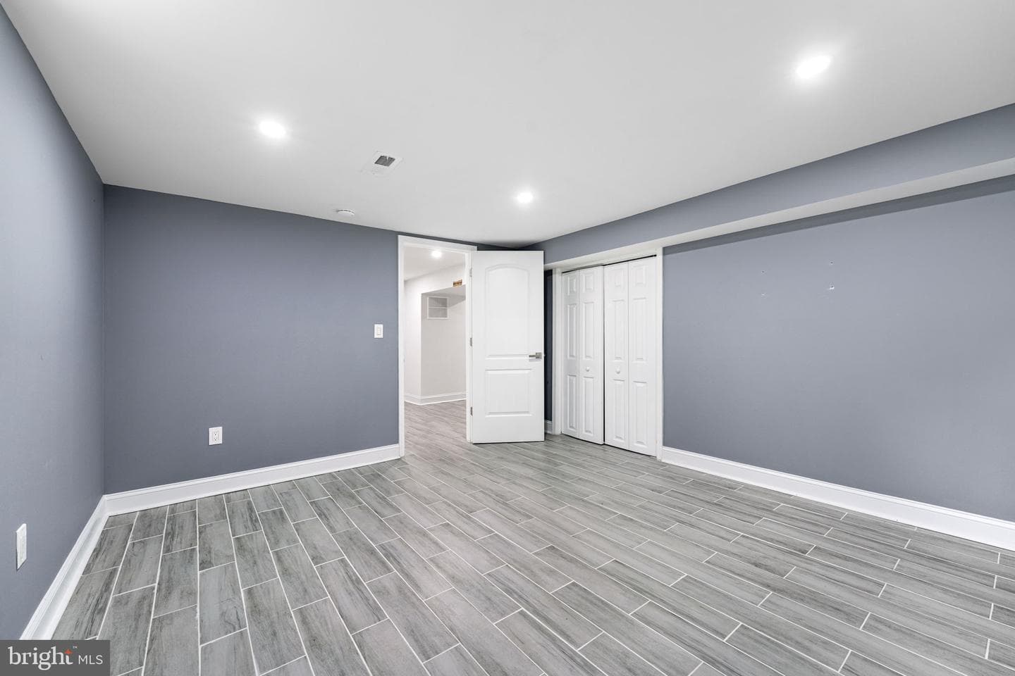 2614 Fort Drive photo 34