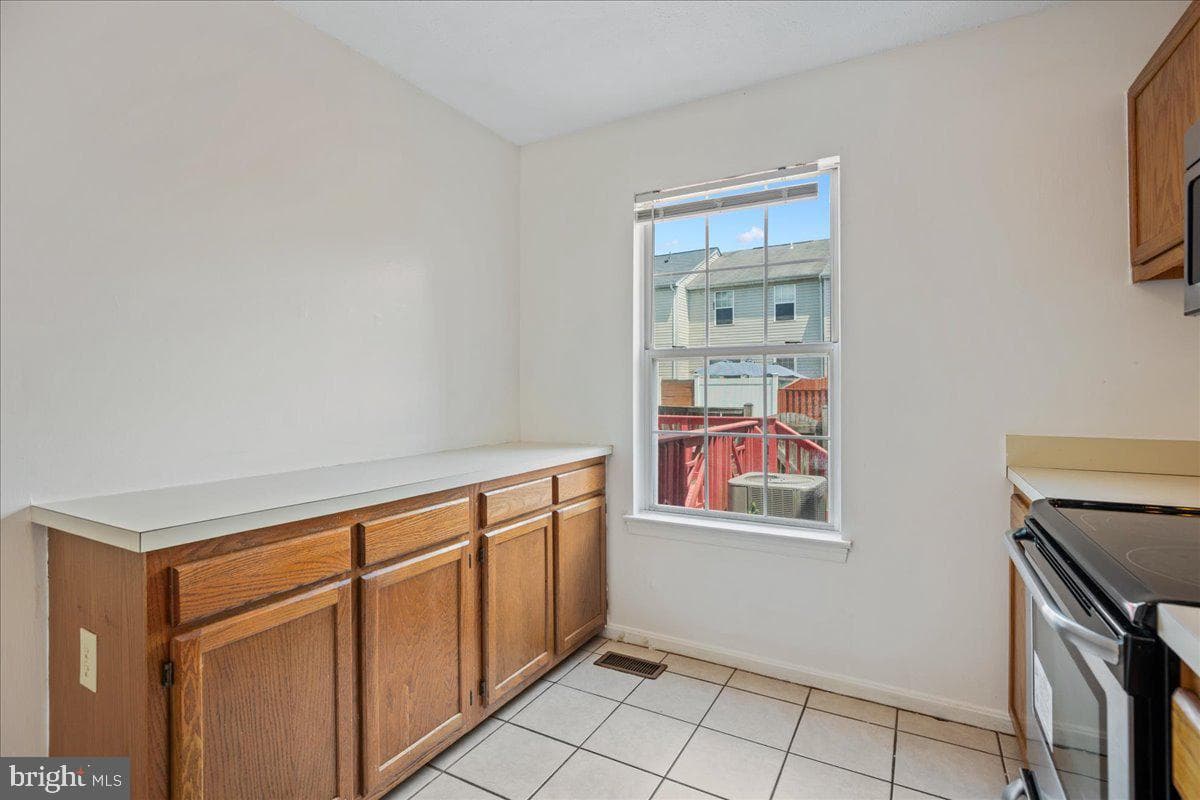 5242 Daventry Terrace photo 7