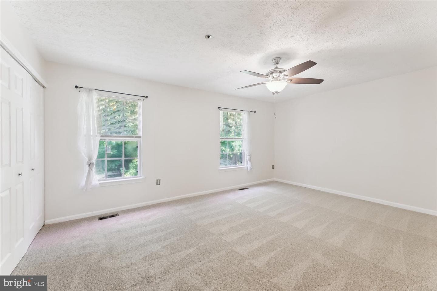 4125 Silver Park Terrace photo 10