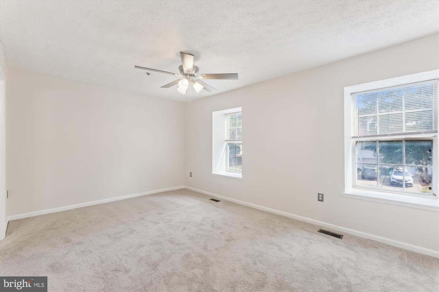 4125 Silver Park Terrace photo 13