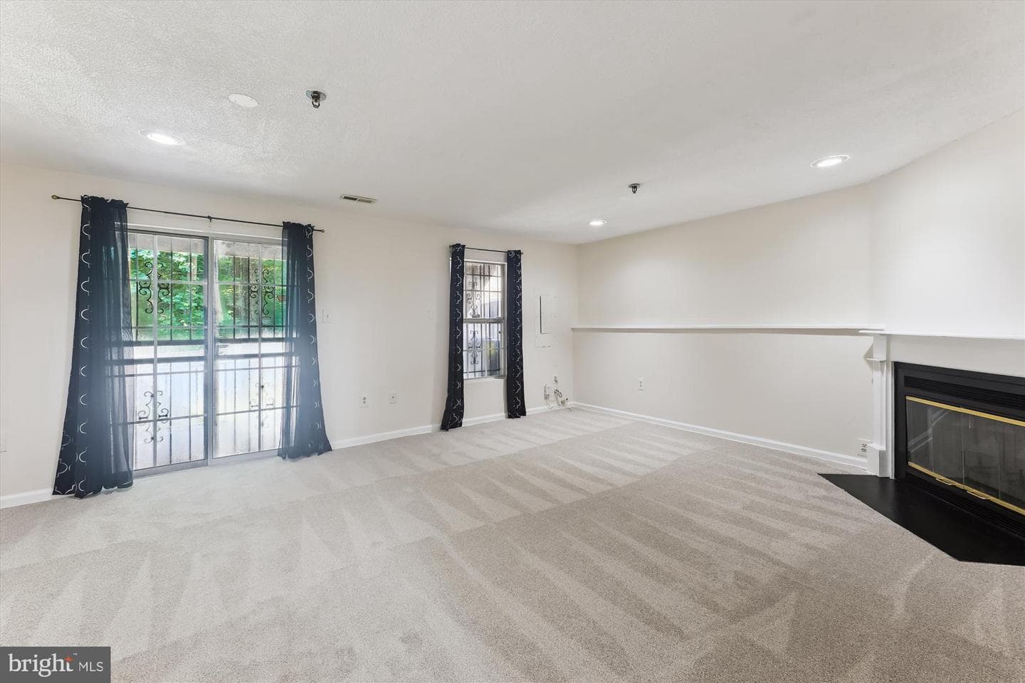 4125 Silver Park Terrace photo 16